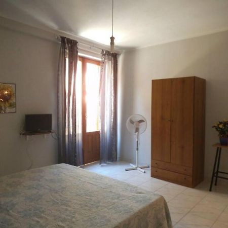 Апартаменти Bilocale Piano Base Кастелламмаре-дель-Гольфо Екстер'єр фото